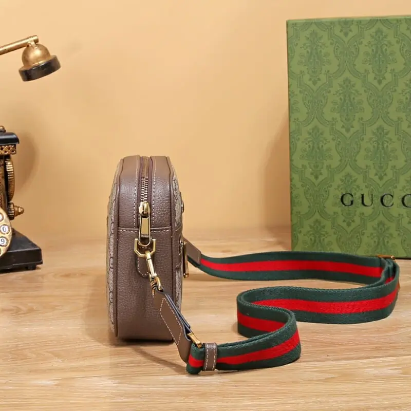 gucci aaa homme mini sac a main s_12102532